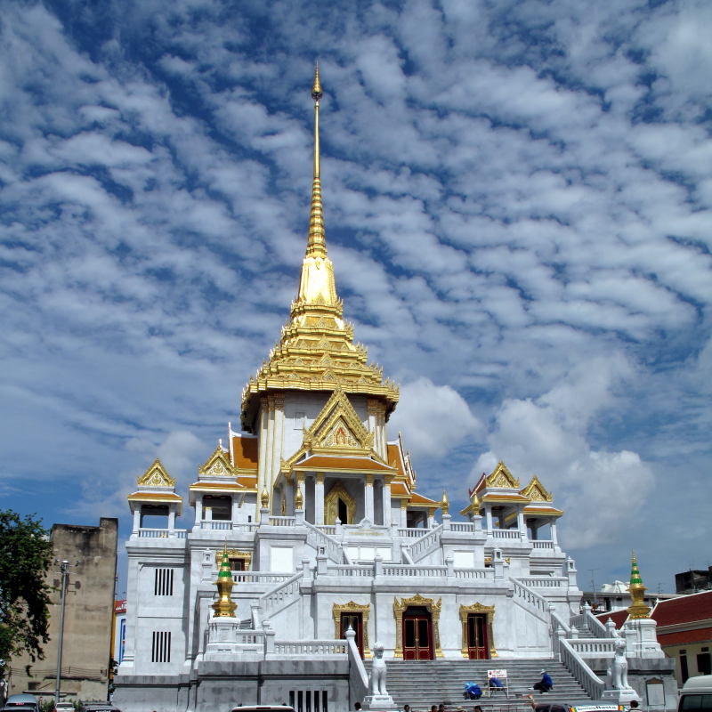 New chapel of the Golden Buddha